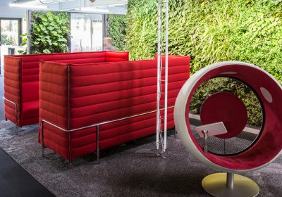 Climate Office – ścianki roślinne i wodne