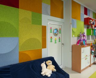 Panele Eclipse w szkole - case study