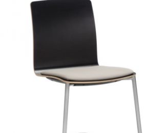 Krzesła konferencyjne Com - tapicerowane 