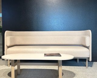 Frame - Showroom