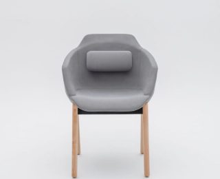 Krzesło Ultra na drewnianych nogach