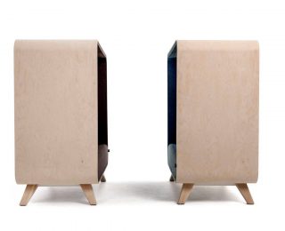 The Box Sofa - baza drewniana